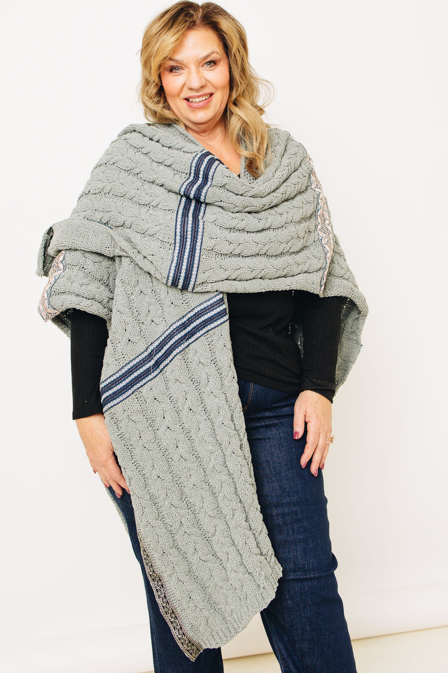 Pol - Whispering Wind Woven Poncho (S-2XL)