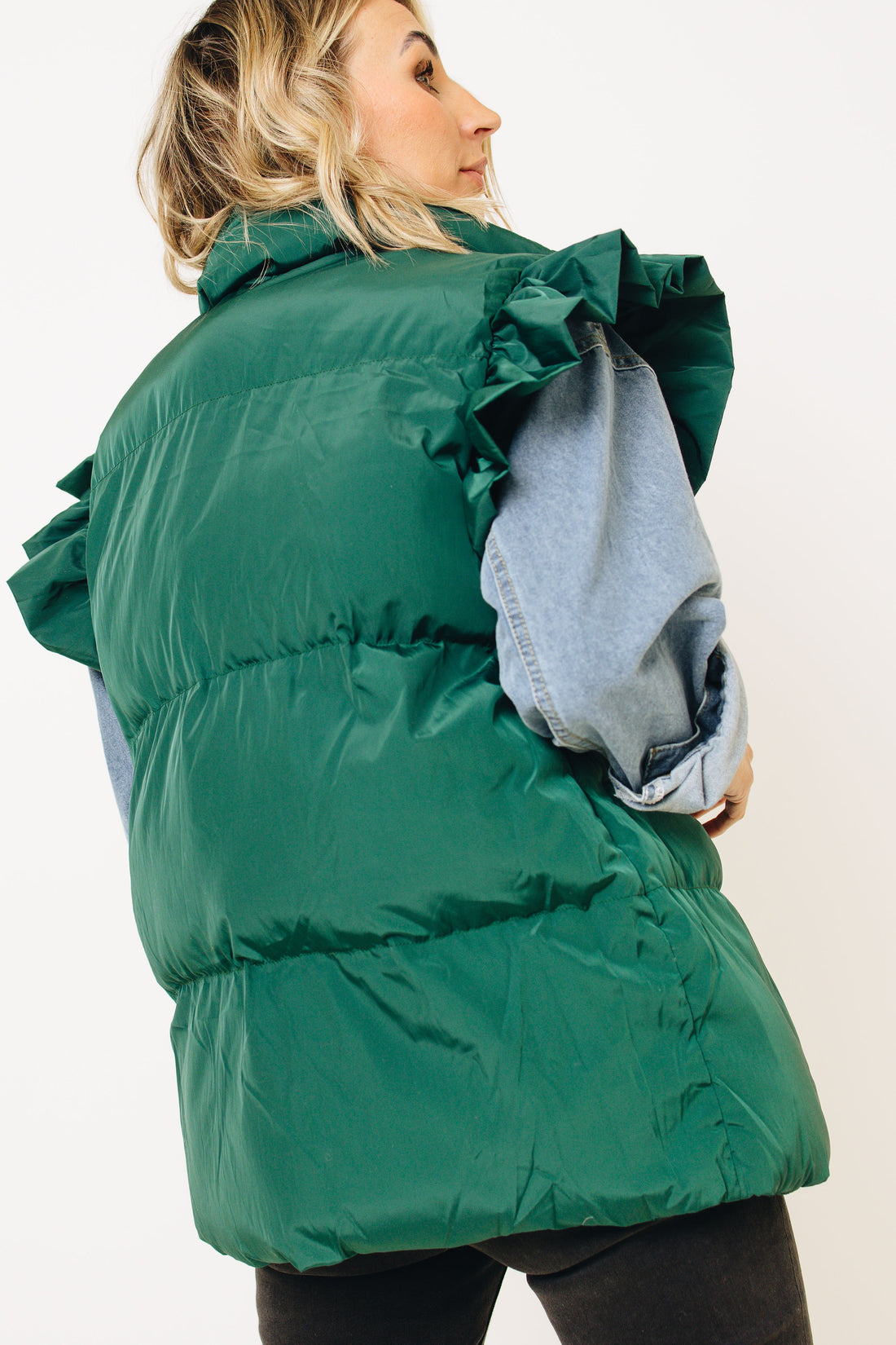 Ivy Exclusive - Ruffle Sleeve Vest In Hunter Green (S-3XL)