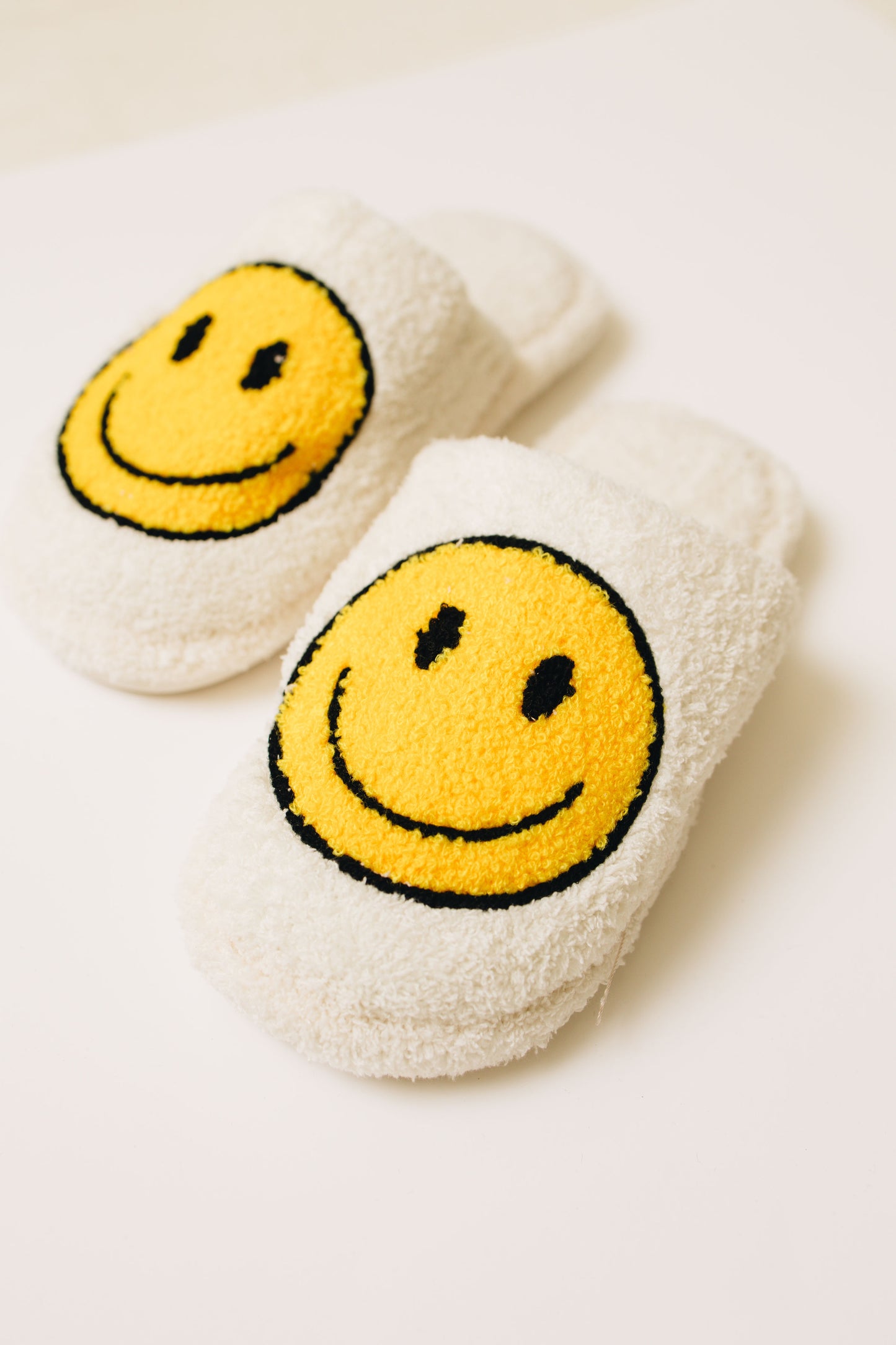 Smiley Face Slippers - Women's Fuzzy Slippers with Smiley Face - Emerald XO Ivy