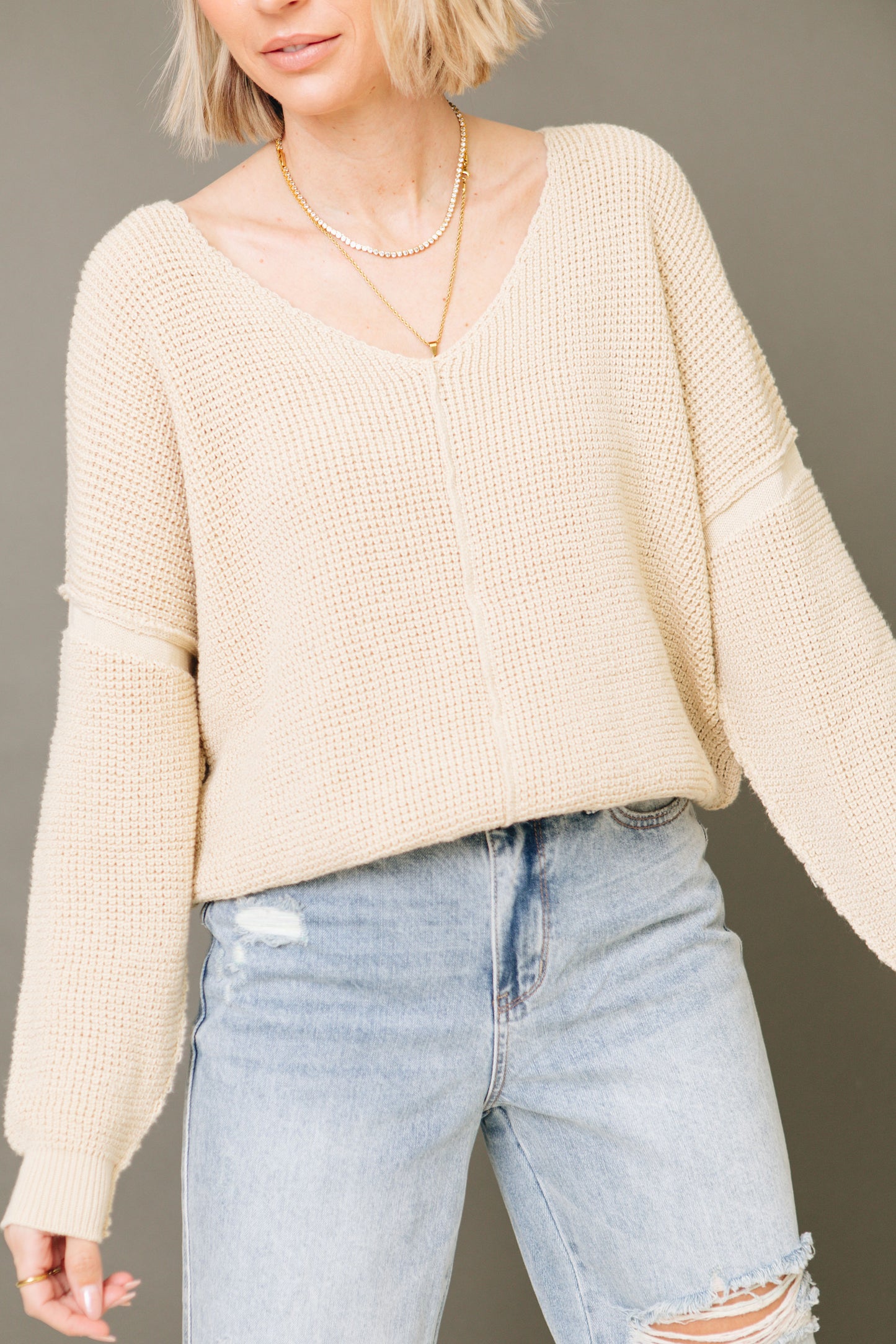 Amber Acclaim V-Neck Textured Sweater (S-3XL)