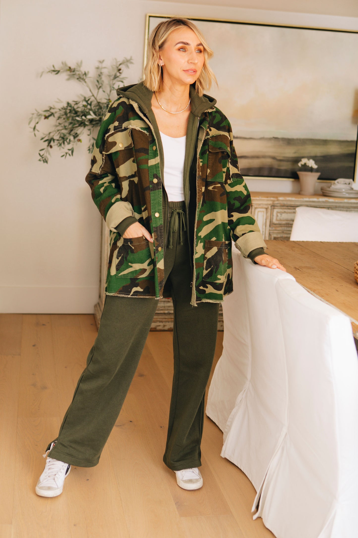 Ivy Exclusive - Bee Legendary Stretchy Camo Jacket With Stripe Detail (S-3XL)