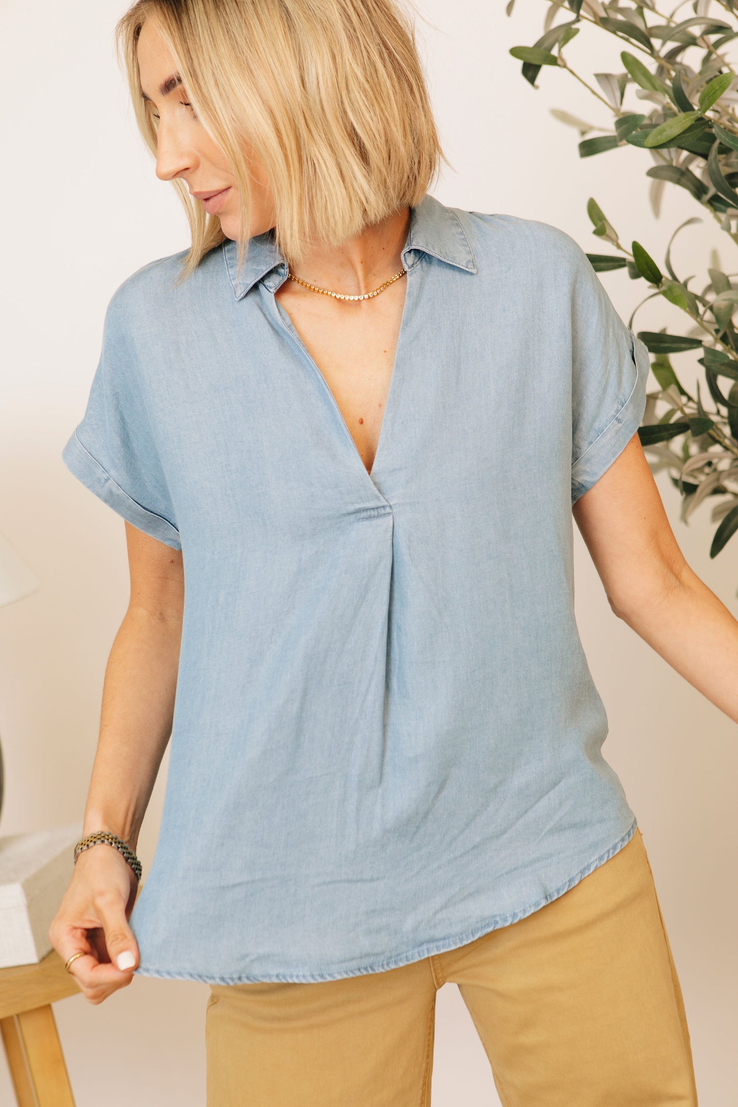 Chambray Collared Short Sleeve Top (S-3XL)
