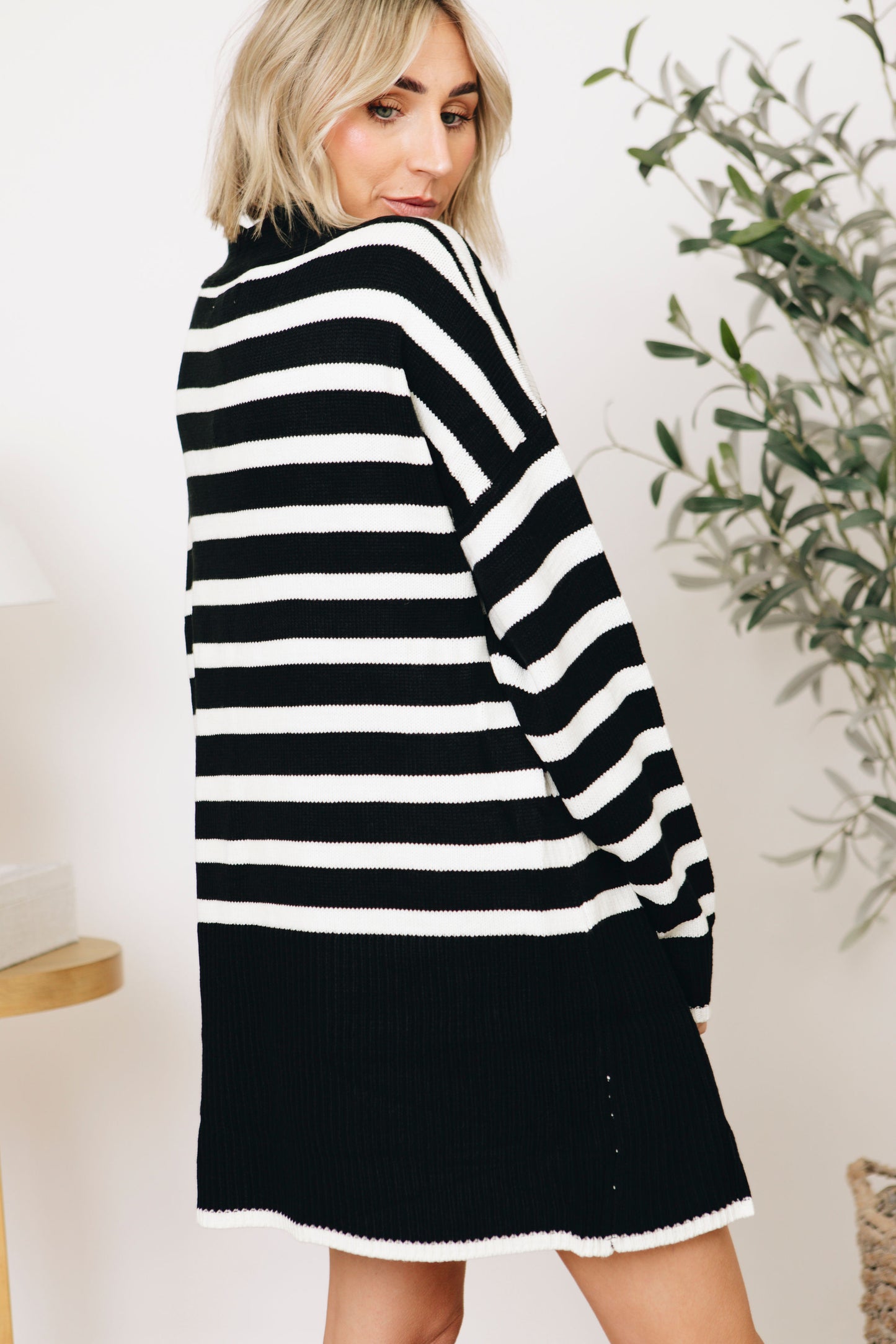 Refined Striped Knit Cardigan (S-3XL)