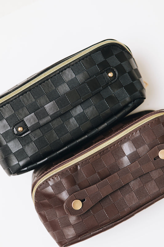 Doorbuster - Vegan Leather Checkered Make Up Bag (OS)