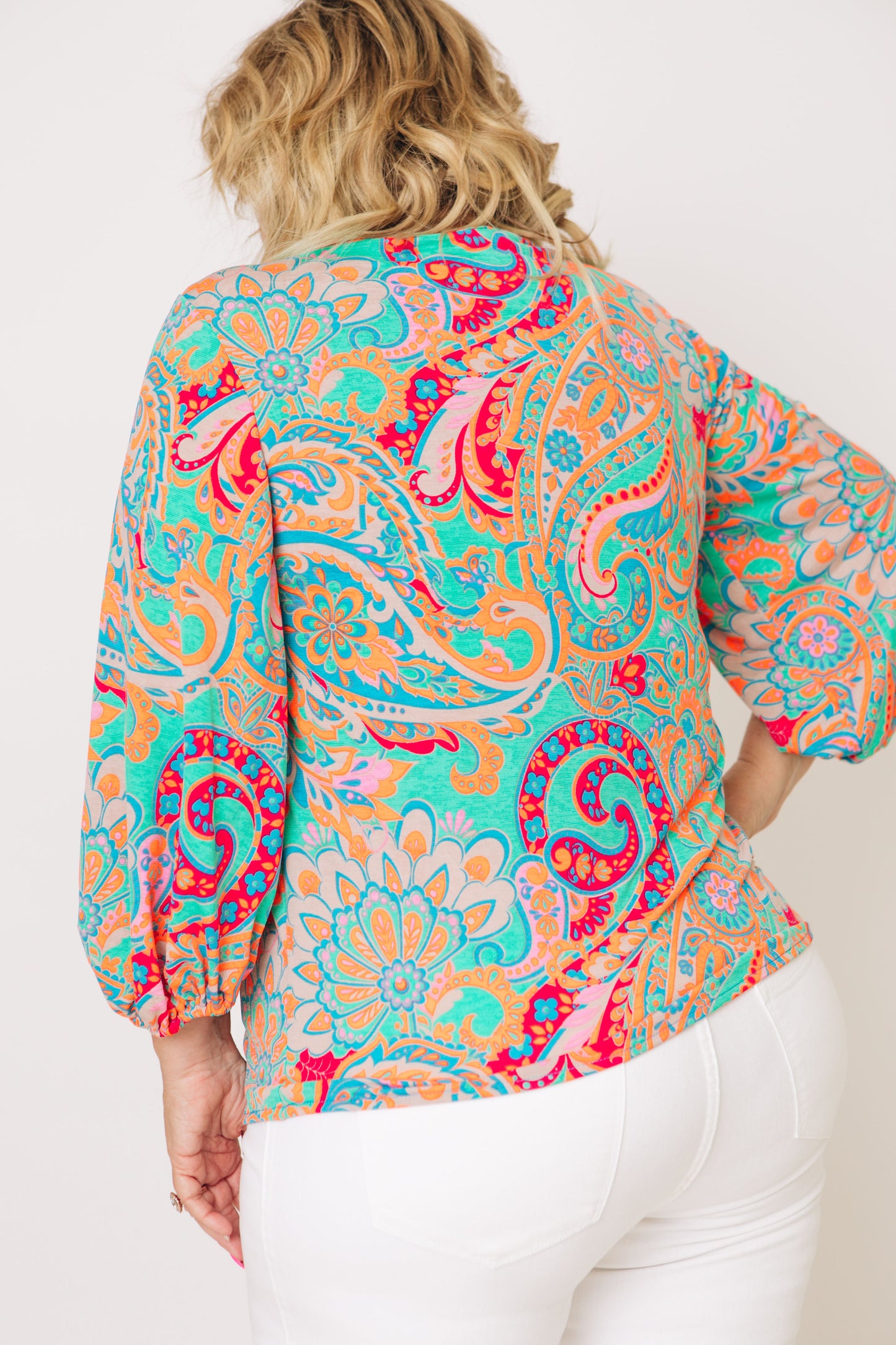 Paisley Patterned V-Neckline And Balloon Sleeves Blouse (S-3XL)