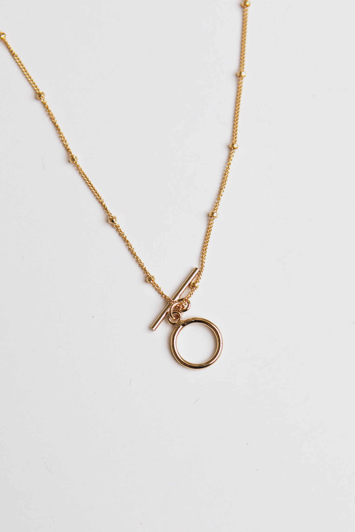 Bailey - Ball Chain and Circle Pendant Necklace