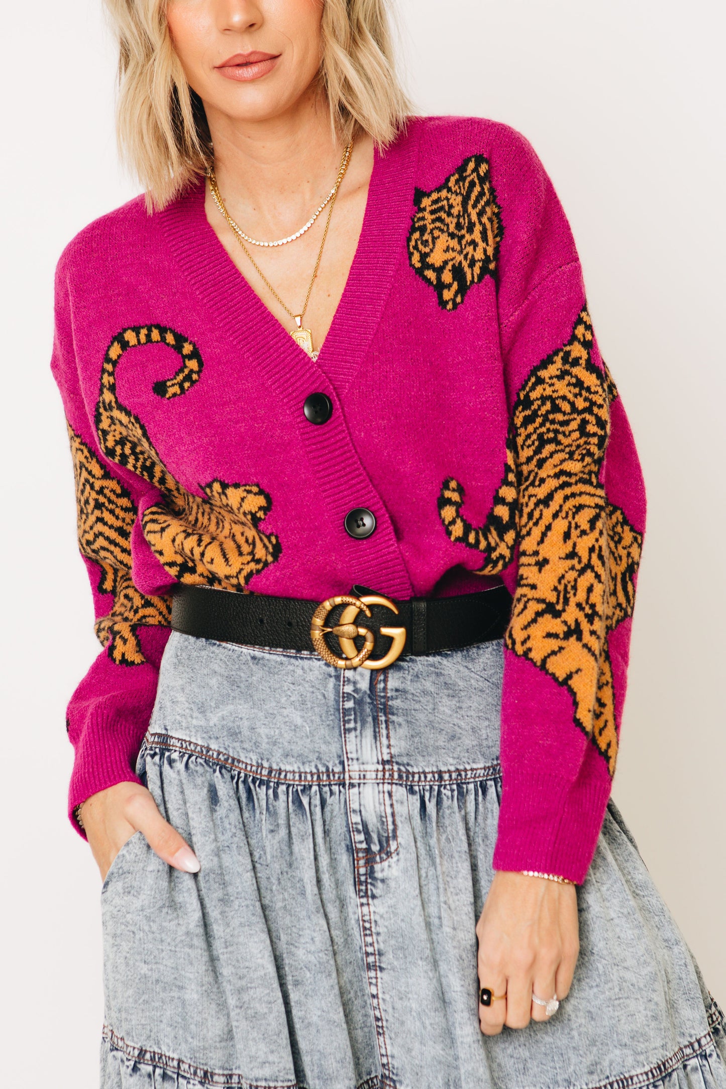 Tiger Pattern V-Neck Sweater Cardigan (S-XL)