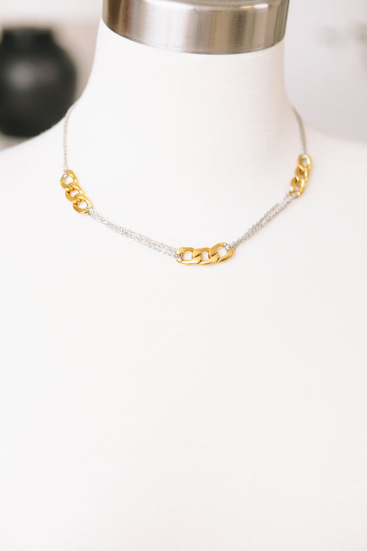 Elise Two Toned Noble Chain Necklace