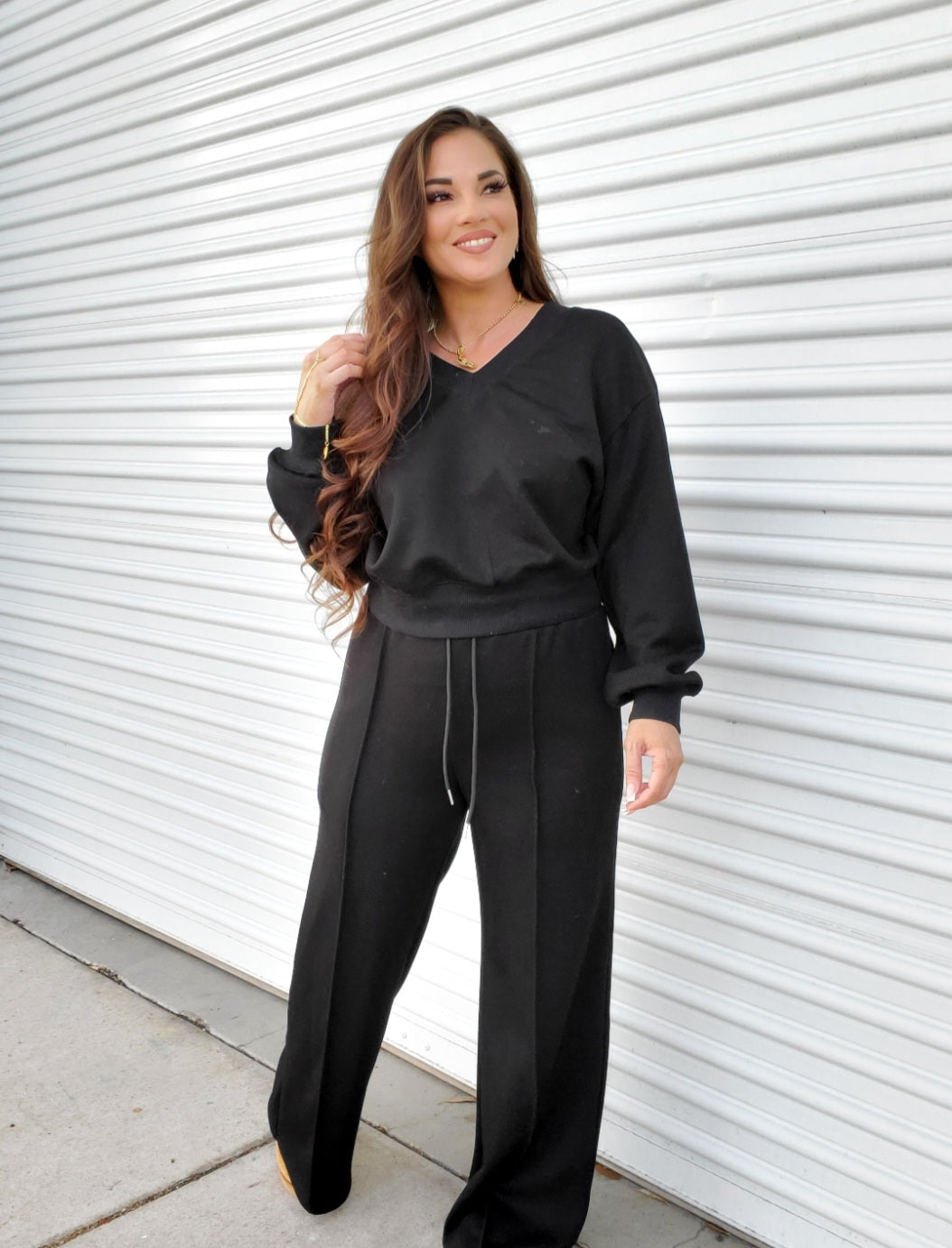 The Lily V-Neck Long Sleeve Top and Pants Small -2xl