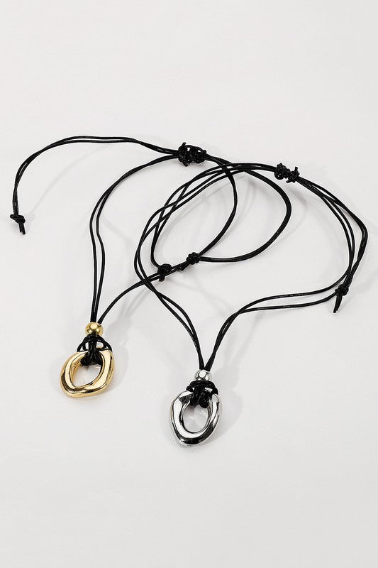 Adjustable Irregular Metal Pendant Necklace