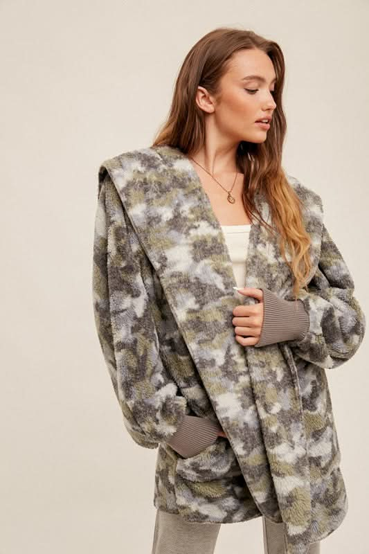 Cuddle Me Camo Fur Oversized Hooded Jacket (S-L)